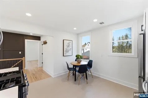 304 Delawanna Avenue Clifton NJ 07014