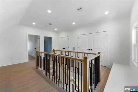 304 Delawanna Avenue Clifton NJ 07014