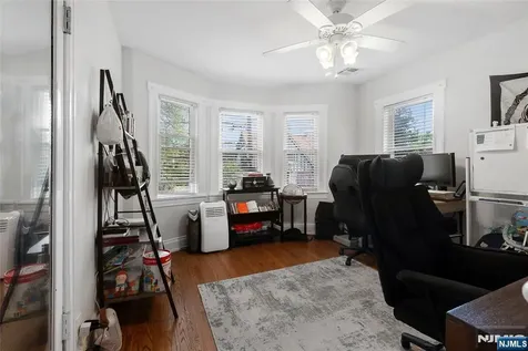 5 75th Street North Bergen NJ 07047
