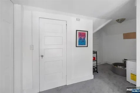 5 75th Street North Bergen NJ 07047