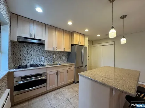 3001 Edwin Avenue Fort Lee NJ 07024