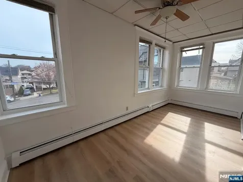 536 Lake Avenue Lyndhurst NJ 07071