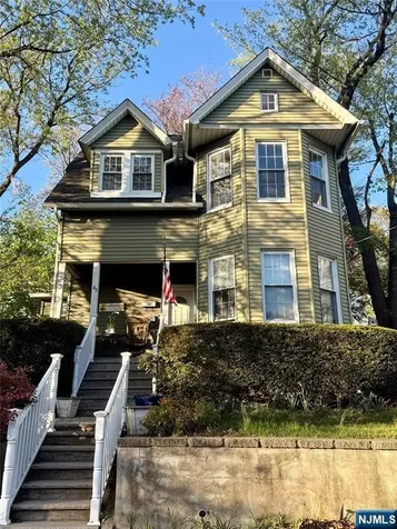 49 Passaic Avenue Rutherford NJ 07070
