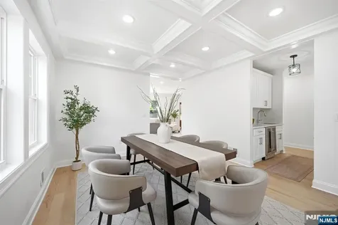 31 Ridgeview Avenue West Orange NJ 07052