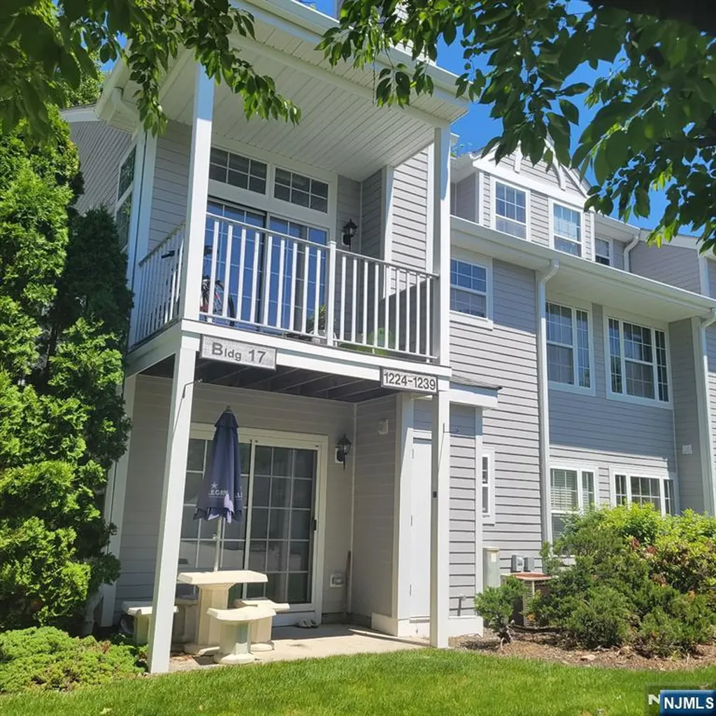 1234 Richmond Mahwah NJ 07430