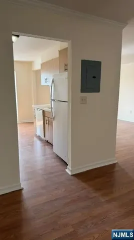 662 Goffle Road Hawthorne NJ 07506