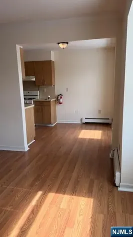 662 Goffle Road Hawthorne NJ 07506