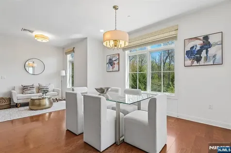 211 Metzger Drive West Orange NJ 07052