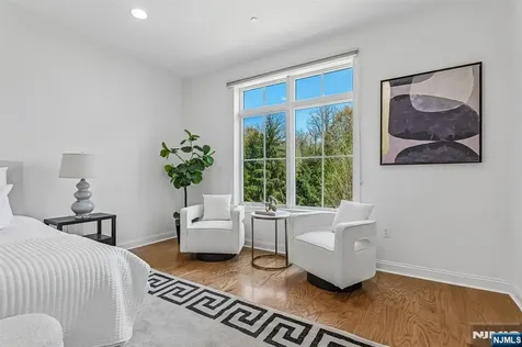 211 Metzger Drive West Orange NJ 07052