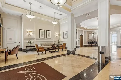 211 Metzger Drive West Orange NJ 07052