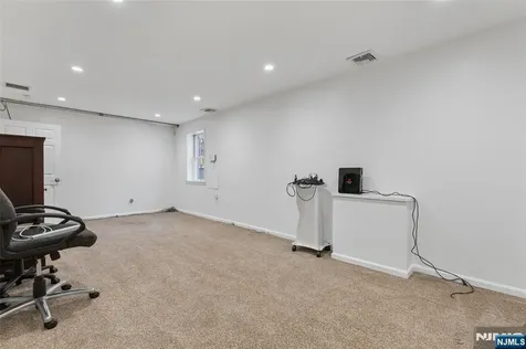593 Ramapo Valley Road Oakland NJ 07436