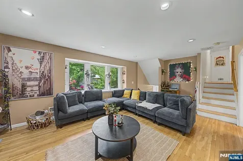 91 Greenbrook Place Park Ridge NJ 07656