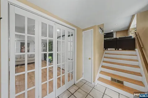 91 Greenbrook Place Park Ridge NJ 07656