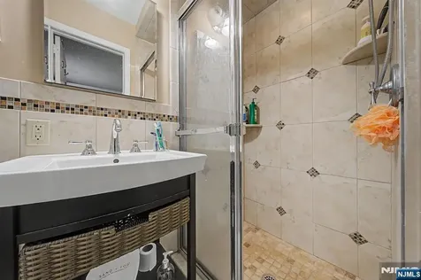 91 Greenbrook Place Park Ridge NJ 07656