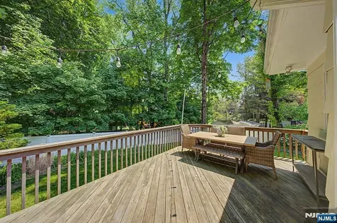 91 Greenbrook Place Park Ridge NJ 07656