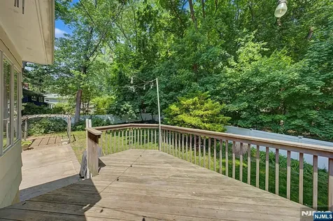 91 Greenbrook Place Park Ridge NJ 07656