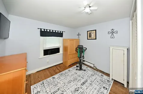 28 Makemoney Avenue Wanaque NJ 07420