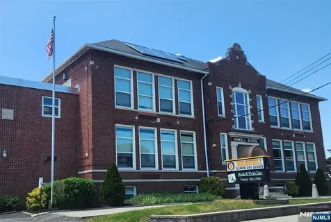 28 Makemoney Avenue Wanaque NJ 07420