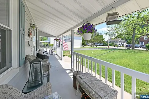28 Makemoney Avenue Wanaque NJ 07420