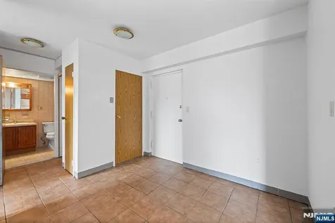 300 Park Street Hackensack NJ 07601