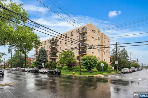 300 Park Street Hackensack NJ 07601