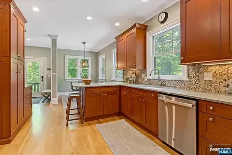 144 Park Street Montclair NJ 07042