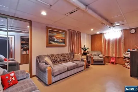 333 Henry Street Hasbrouck Heights NJ 07604
