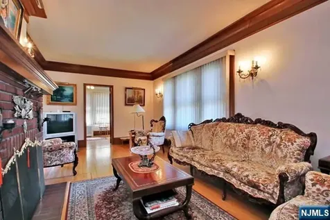 333 Henry Street Hasbrouck Heights NJ 07604