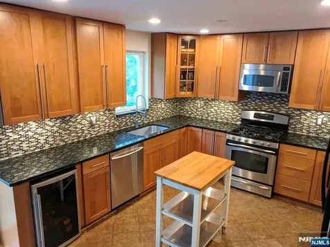 373 Franklin Street Haworth NJ 07641