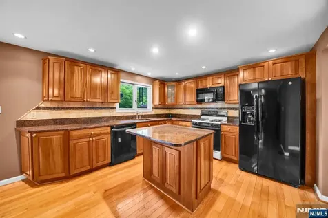 165 Busteed Drive Midland Park NJ 07432