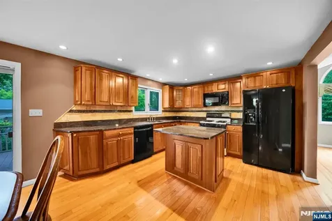 165 Busteed Drive Midland Park NJ 07432