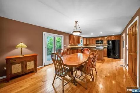 165 Busteed Drive Midland Park NJ 07432