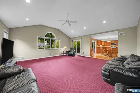 165 Busteed Drive Midland Park NJ 07432