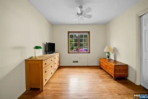 165 Busteed Drive Midland Park NJ 07432