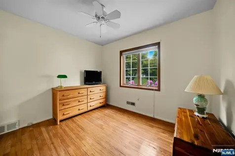 165 Busteed Drive Midland Park NJ 07432