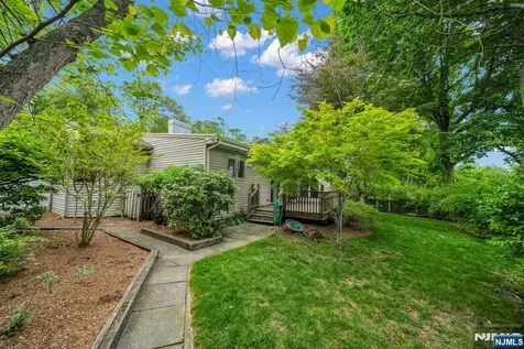 165 Busteed Drive Midland Park NJ 07432