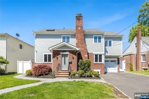 30 Elm Street Dumont NJ 07628