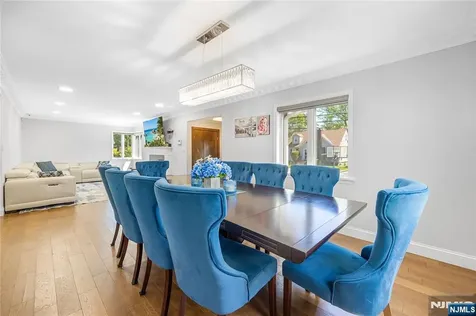 30 Elm Street Dumont NJ 07628