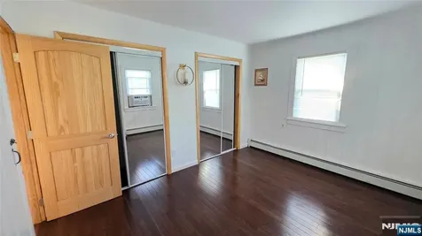 37 Grandview Avenue Jefferson Township NJ 07460