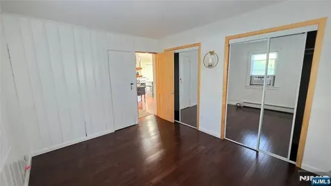 37 Grandview Avenue Jefferson Township NJ 07460