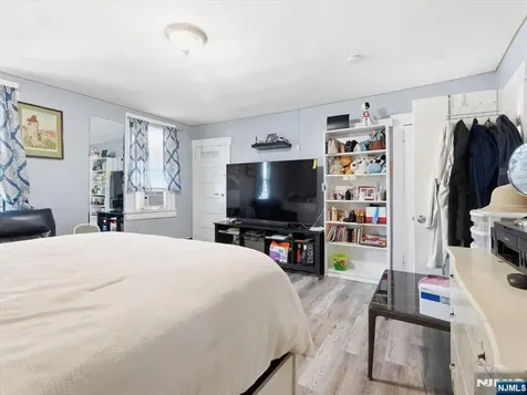 10 Dean Street West Orange NJ 07052