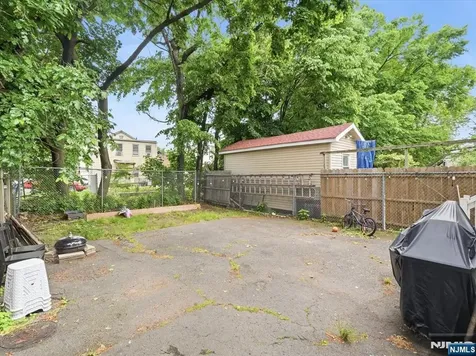 10 Dean Street West Orange NJ 07052