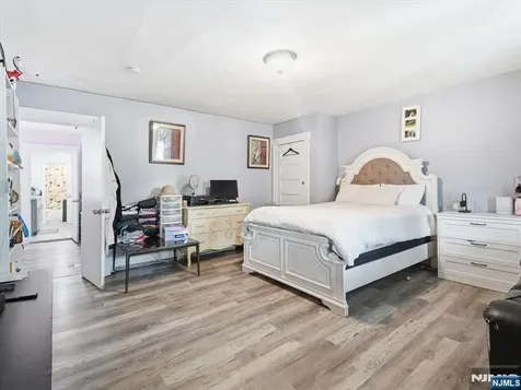 10 Dean Street West Orange NJ 07052