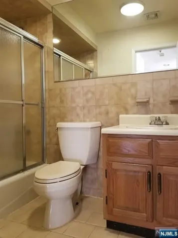9055 Palisade Avenue North Bergen NJ 07047