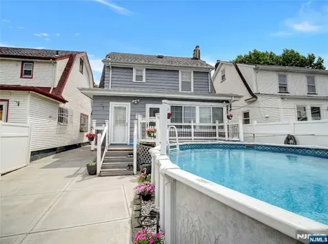 409-411 3rd Avenue Newark NJ 07107