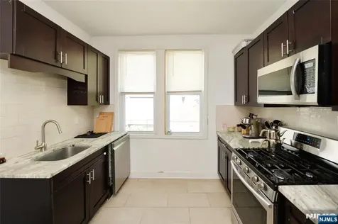 6 Glen Street Cliffside Park NJ 07010