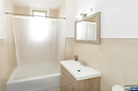 6 Glen Street Cliffside Park NJ 07010