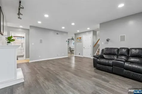45 Hillside Avenue Nutley NJ 07110