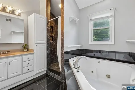 45 Hillside Avenue Nutley NJ 07110
