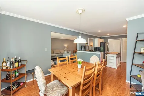 4 Katie Court East Hanover Twp NJ 07936